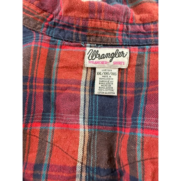 Wrangler Red and Blue Plaid Button-Down Shirt - Picture 2 of 8